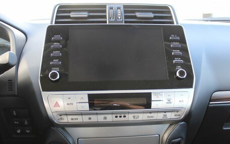 Toyota Land Cruiser Prado 150 рестайлинг 2, 2022 год, 8 990 000 рублей, 15 фотография