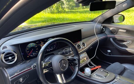 Mercedes-Benz E-Класс, 2021 год, 4 350 000 рублей, 11 фотография