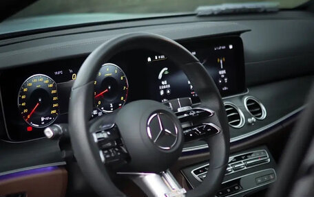 Mercedes-Benz E-Класс AMG, 2022 год, 6 990 090 рублей, 13 фотография