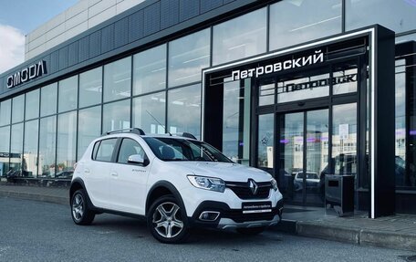 Renault Sandero II рестайлинг, 2021 год, 1 097 000 рублей, 5 фотография