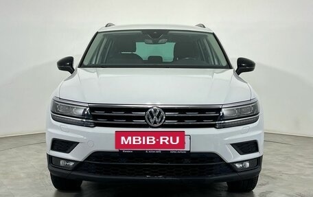 Volkswagen Tiguan II, 2020 год, 2 520 000 рублей, 6 фотография