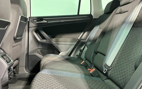 Volkswagen Tiguan II, 2020 год, 2 520 000 рублей, 14 фотография
