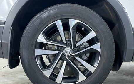 Volkswagen Tiguan II, 2020 год, 2 520 000 рублей, 21 фотография