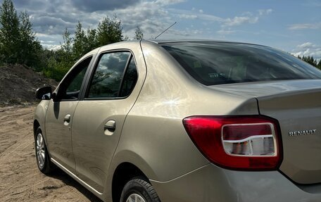 Renault Logan II, 2016 год, 900 000 рублей, 2 фотография