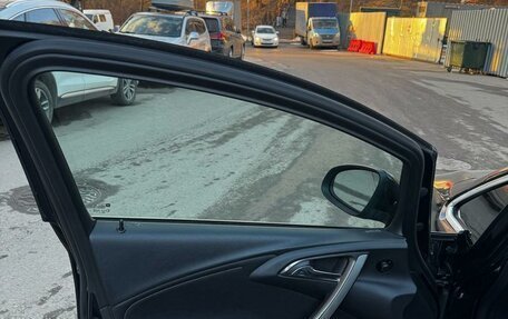 Opel Astra J, 2010 год, 500 000 рублей, 6 фотография
