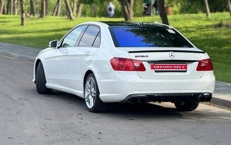 Mercedes-Benz E-Класс, 2011 год, 1 550 000 рублей, 4 фотография