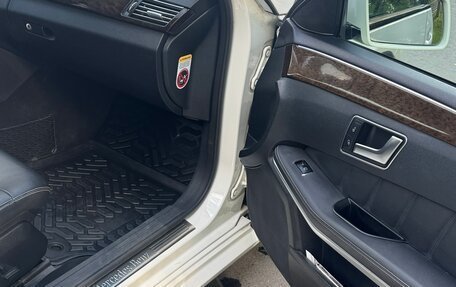 Mercedes-Benz E-Класс, 2011 год, 1 550 000 рублей, 13 фотография