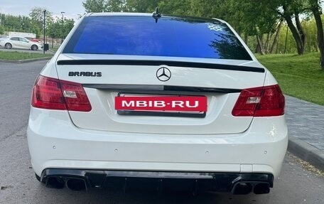 Mercedes-Benz E-Класс, 2011 год, 1 550 000 рублей, 18 фотография