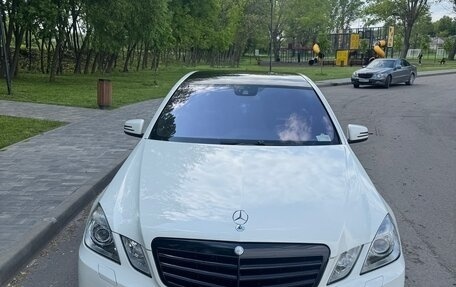 Mercedes-Benz E-Класс, 2011 год, 1 550 000 рублей, 22 фотография