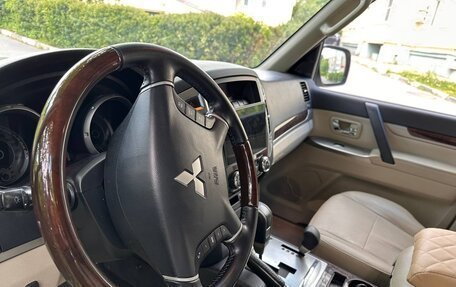 Mitsubishi Pajero IV, 2020 год, 4 240 000 рублей, 4 фотография