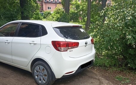 KIA Rio III рестайлинг, 2015 год, 720 000 рублей, 3 фотография