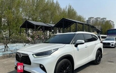 Toyota Highlander, 2022 год, 4 350 000 рублей, 1 фотография