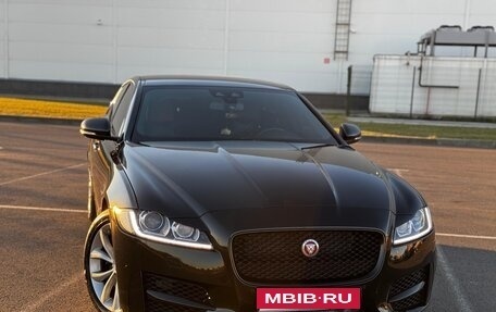 Jaguar XF II, 2017 год, 3 350 000 рублей, 1 фотография