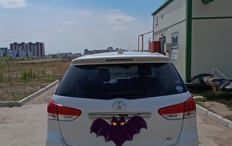 Toyota Wish II, 2012 год, 1 340 000 рублей, 6 фотография