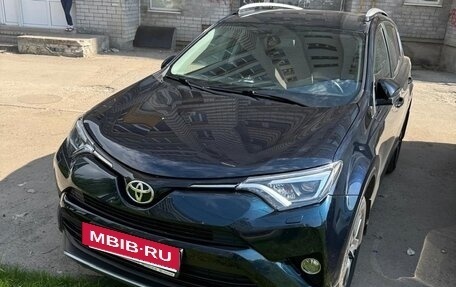 Toyota RAV4, 2019 год, 2 850 000 рублей, 12 фотография