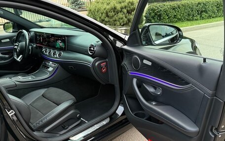 Mercedes-Benz E-Класс, 2020 год, 3 580 000 рублей, 4 фотография