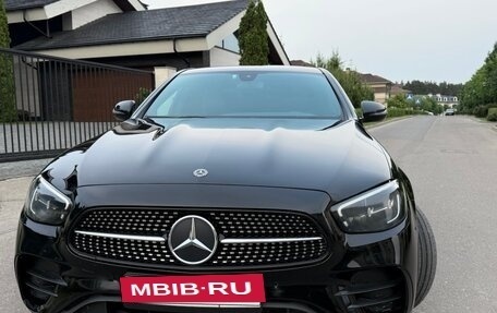 Mercedes-Benz E-Класс, 2020 год, 3 580 000 рублей, 2 фотография