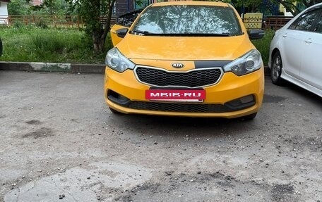 KIA Cerato III, 2014 год, 700 000 рублей, 2 фотография