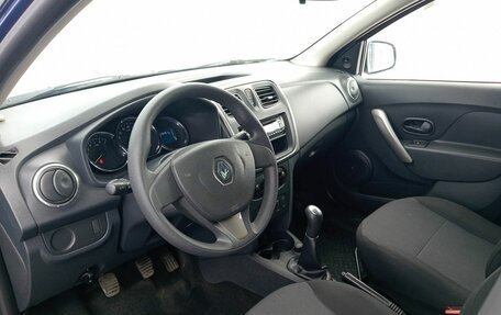 Renault Logan II, 2015 год, 590 000 рублей, 20 фотография