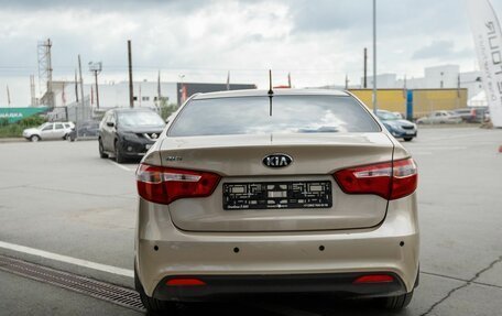 KIA Rio III рестайлинг, 2014 год, 820 000 рублей, 4 фотография
