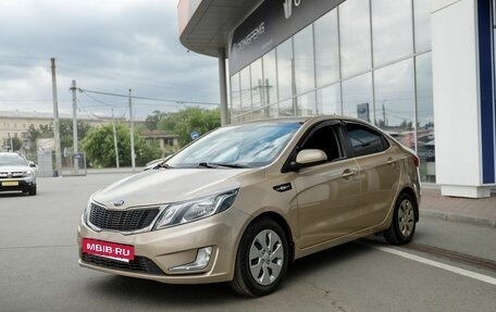 KIA Rio III рестайлинг, 2014 год, 820 000 рублей, 16 фотография