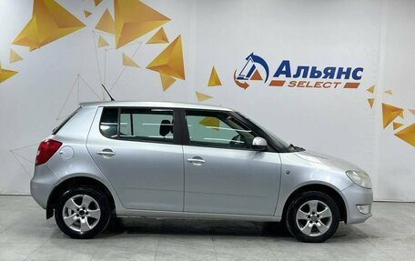 Skoda Fabia II, 2013 год, 625 000 рублей, 2 фотография