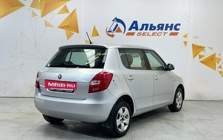Skoda Fabia II, 2013 год, 625 000 рублей, 3 фотография