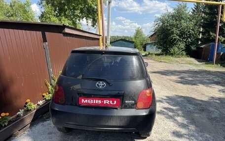 Toyota Ist II, 2003 год, 550 000 рублей, 3 фотография