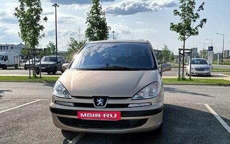 Peugeot 807 I, 2003 год, 650 000 рублей, 2 фотография