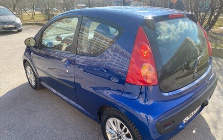 Peugeot 107 I рестайлинг, 2007 год, 700 000 рублей, 3 фотография