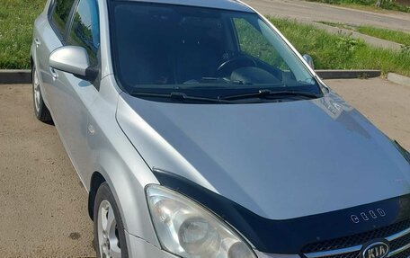 KIA cee'd I рестайлинг, 2008 год, 730 000 рублей, 16 фотография