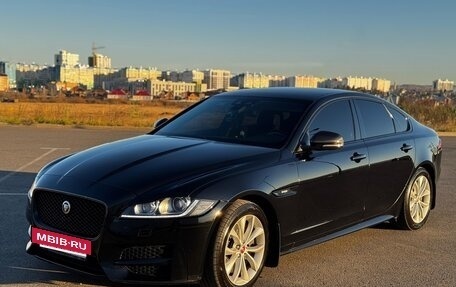 Jaguar XF II, 2017 год, 3 350 000 рублей, 2 фотография