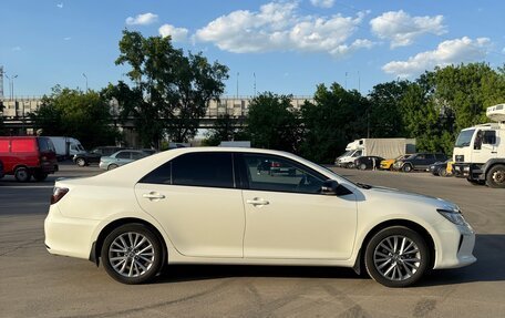 Toyota Camry, 2018 год, 2 200 000 рублей, 3 фотография