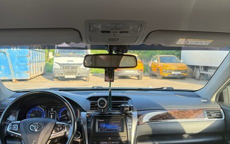 Toyota Camry, 2018 год, 2 200 000 рублей, 13 фотография