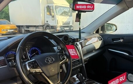 Toyota Camry, 2018 год, 2 200 000 рублей, 12 фотография