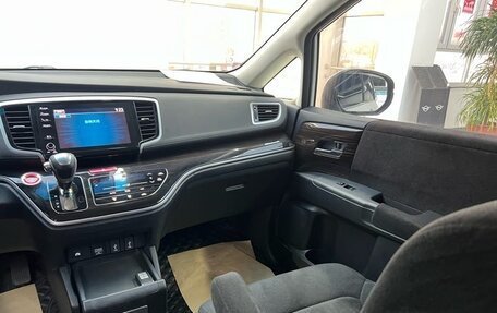 Honda Odyssey IV, 2021 год, 2 218 000 рублей, 10 фотография