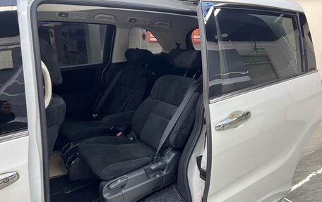 Honda Odyssey IV, 2021 год, 2 218 000 рублей, 16 фотография