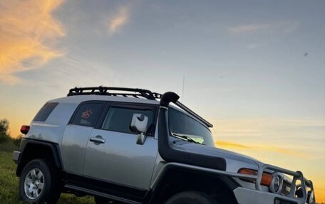 Toyota FJ Cruiser, 2006 год, 3 100 000 рублей, 5 фотография