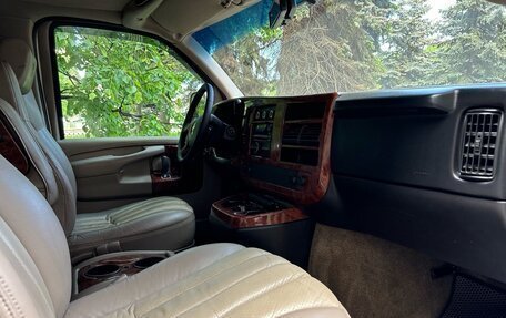 Chevrolet Express II, 2013 год, 2 899 000 рублей, 9 фотография