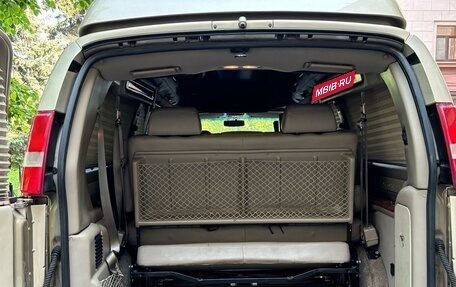 Chevrolet Express II, 2013 год, 2 899 000 рублей, 23 фотография