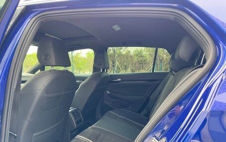 Volkswagen Golf VIII, 2021 год, 1 850 000 рублей, 8 фотография