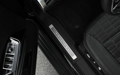 Cadillac Escalade V, 2025 год, 23 900 000 рублей, 12 фотография
