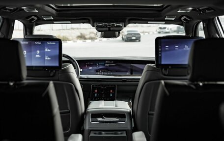 Cadillac Escalade V, 2025 год, 23 900 000 рублей, 24 фотография