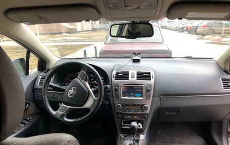 Toyota Avensis III рестайлинг, 2012 год, 1 550 000 рублей, 6 фотография