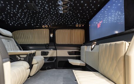 Mercedes-Benz V-Класс, 2022 год, 17 990 000 рублей, 14 фотография