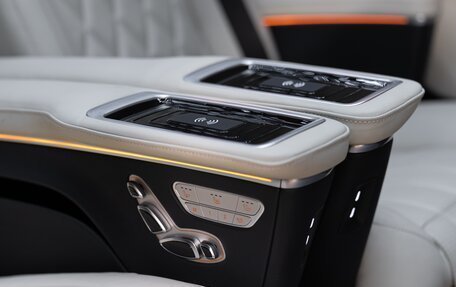 Mercedes-Benz V-Класс, 2022 год, 17 990 000 рублей, 15 фотография