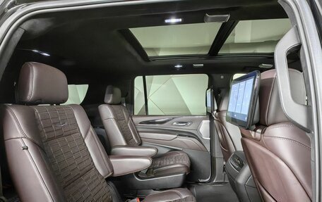 Cadillac Escalade V, 2021 год, 13 500 000 рублей, 15 фотография