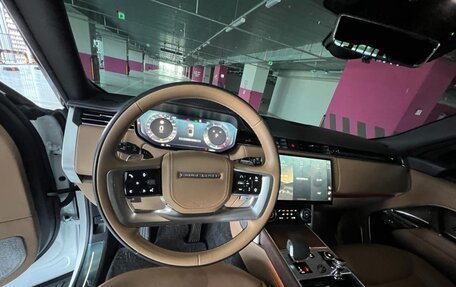 Land Rover Range Rover IV рестайлинг, 2022 год, 18 900 000 рублей, 7 фотография