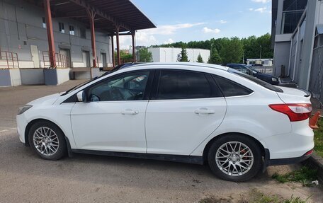 Ford Focus III, 2013 год, 900 000 рублей, 2 фотография