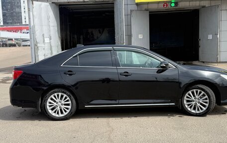 Toyota Camry, 2014 год, 1 700 000 рублей, 2 фотография